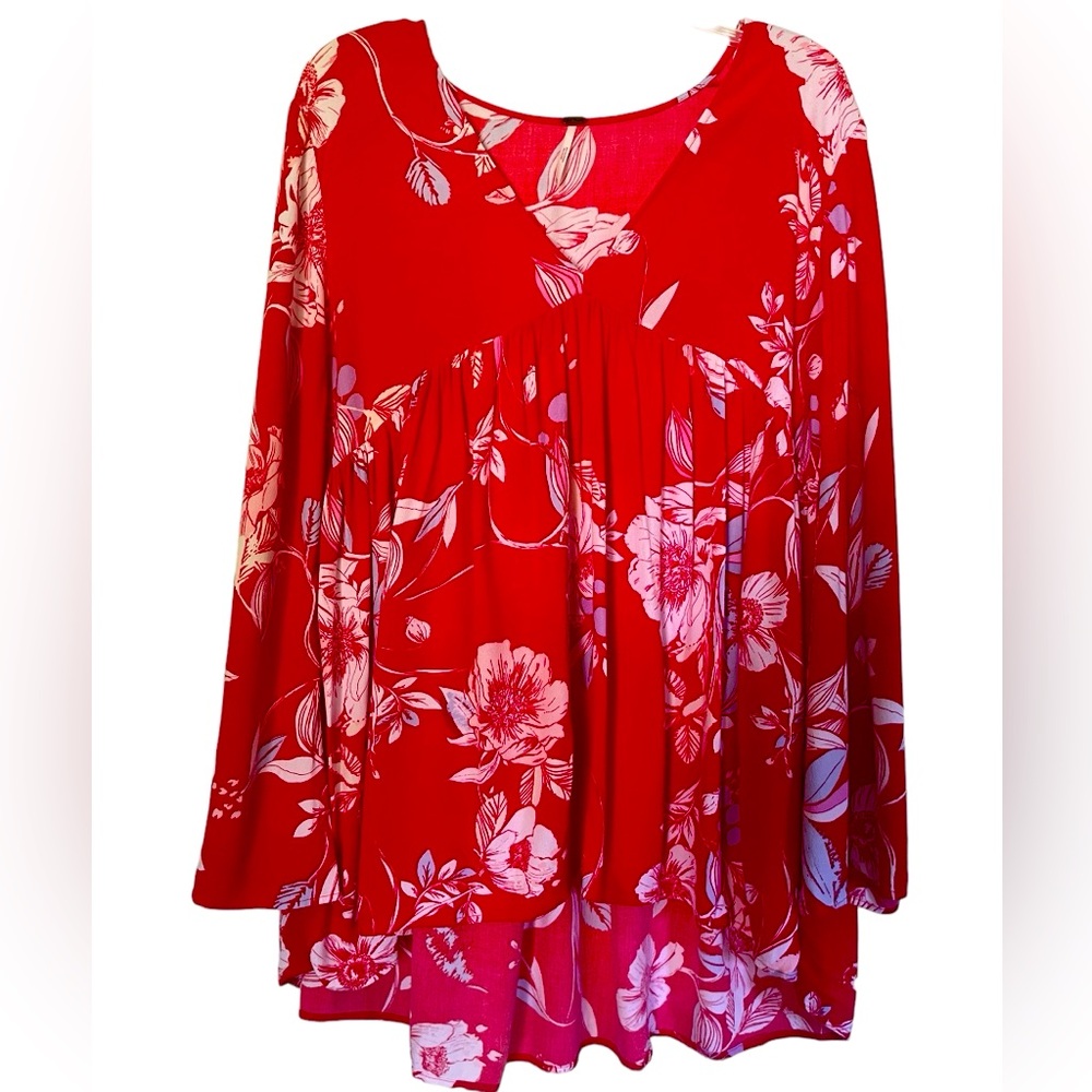 Like New- Free People Long Sleeve Red and White Floral Tunic Top Size Medium